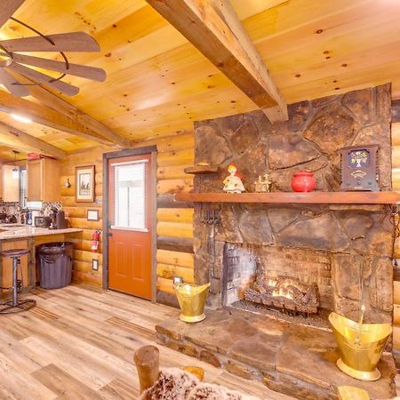 Pet-Friendly Chattanooga Cabin With Hot Tub And Kayaks Exterior foto
